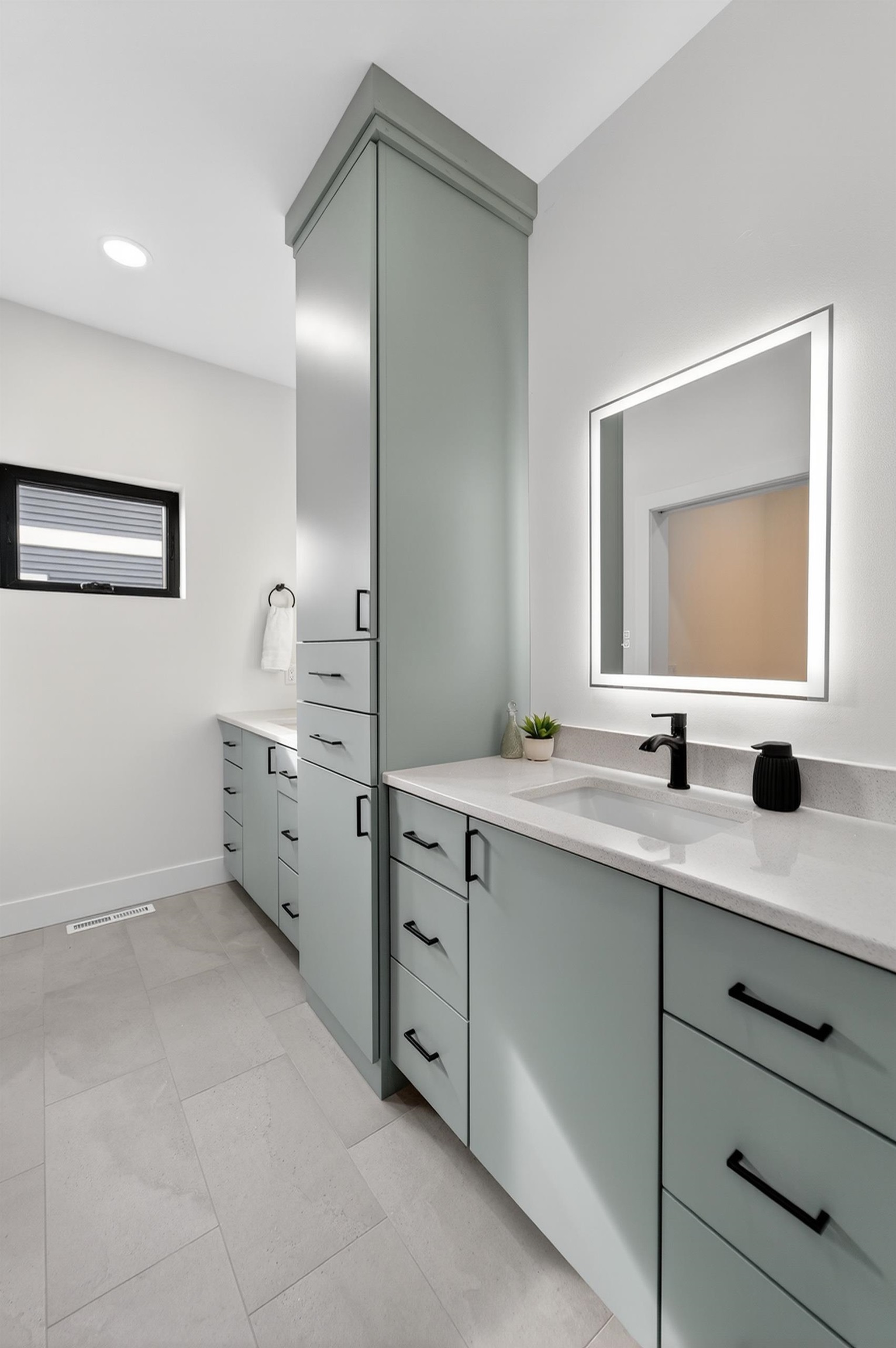 1403 Atlas Middleton, WI 53597 - Photo 45 of 74