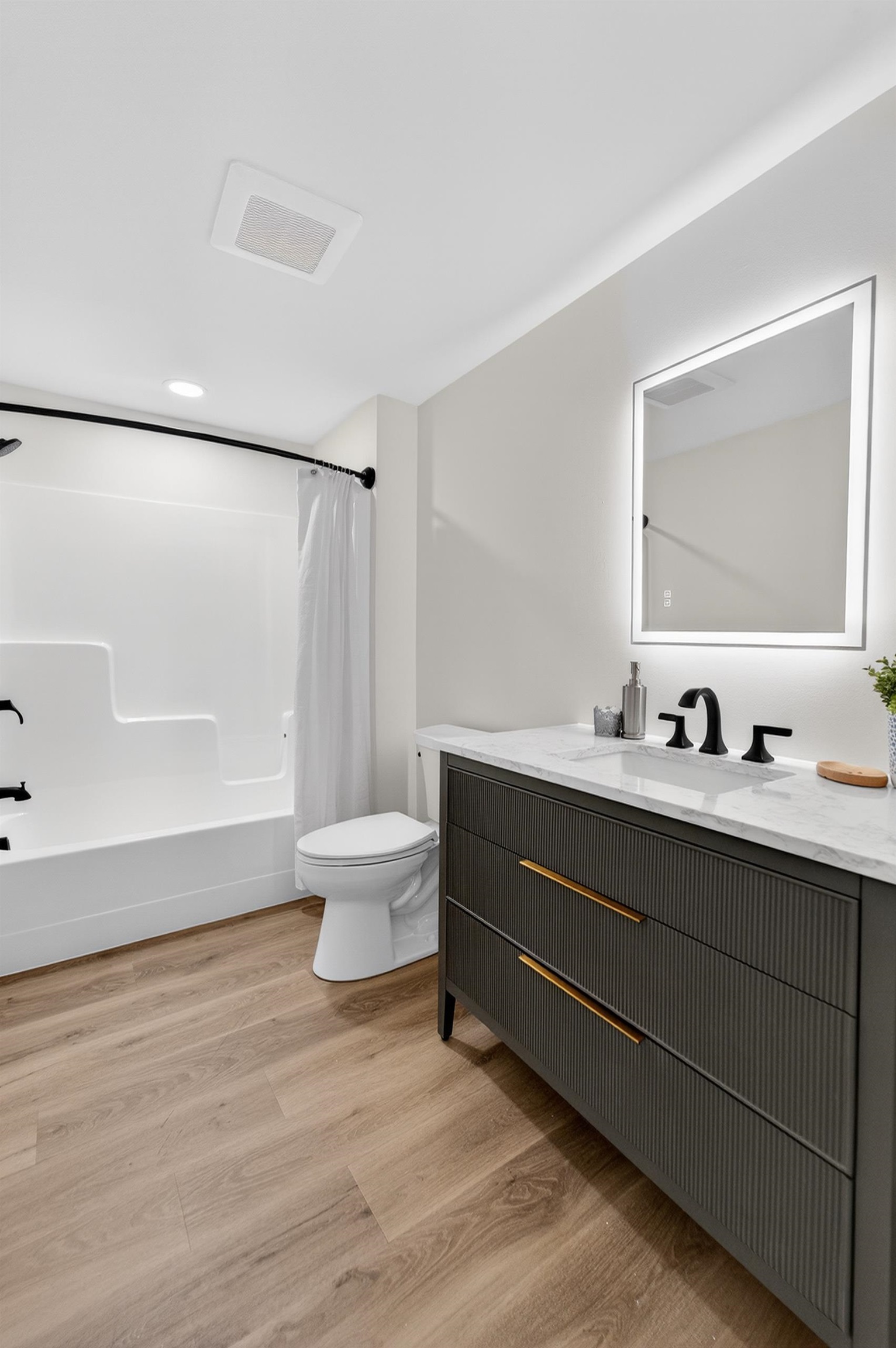 1403 Atlas Middleton, WI 53597 - Photo 57 of 74