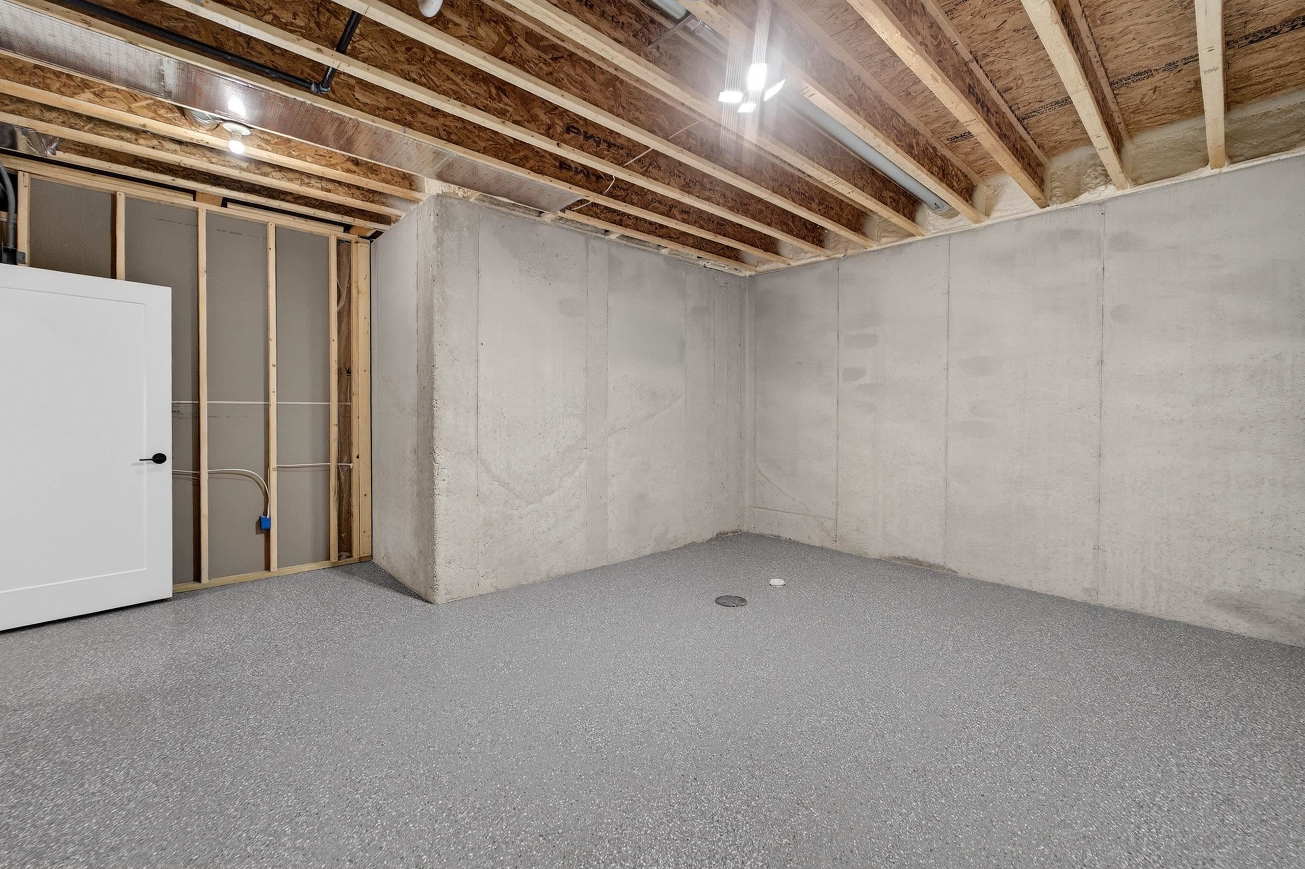 1403 Atlas Waunakee, WI 53597 - Photo 73 of 77