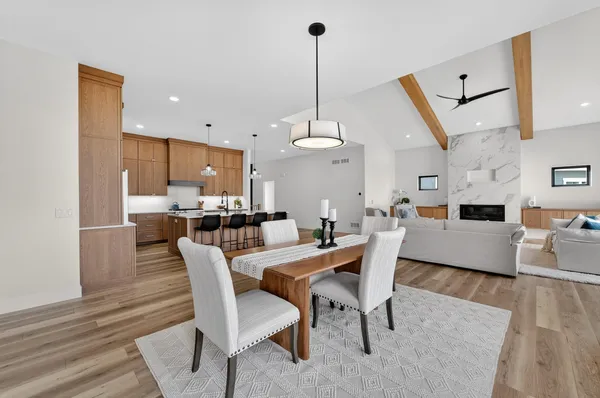 $1,269,500 | 1403 Atlas, Waunakee, WI 53597