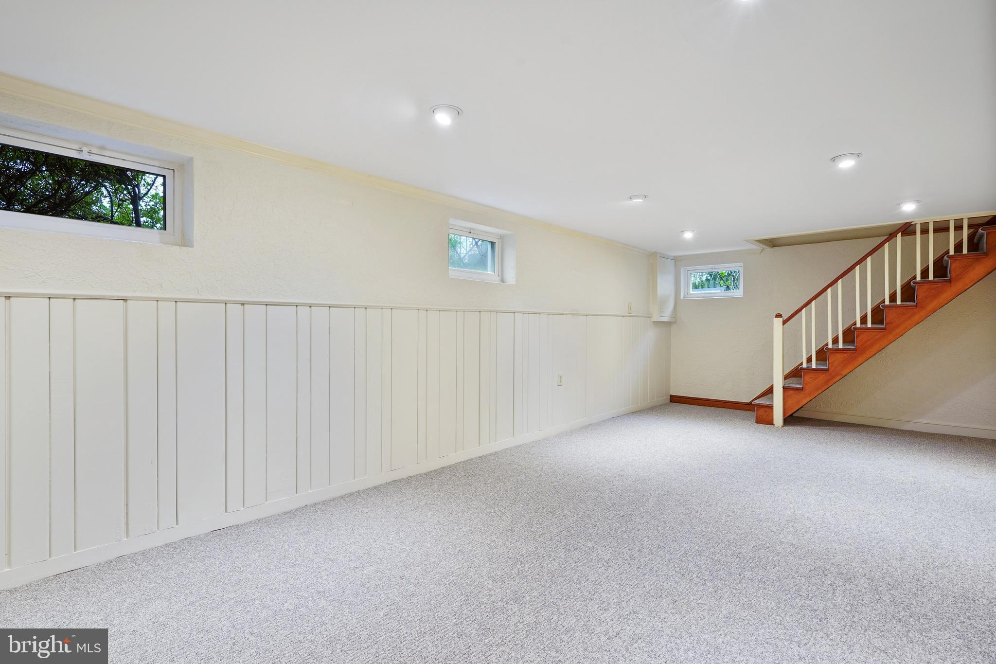 904 West Braddock Road Alexandria, VA 22302 - Photo 24 of 41 Family Room