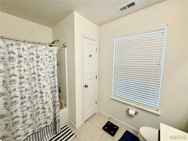 $2,450 | 2773 Cedar Grove Drive, Belleville, IL 62221