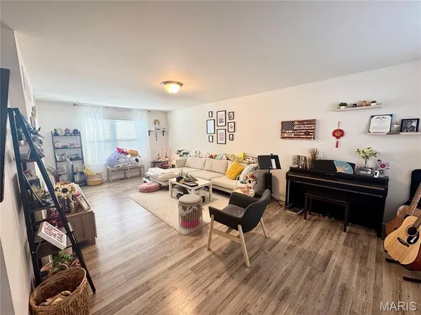 $2,450 | 2773 Cedar Grove Drive, Belleville, IL 62221