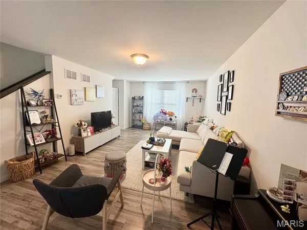 $2,450 | 2773 Cedar Grove Drive, Belleville, IL 62221