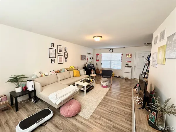 $2,450 | 2773 Cedar Grove Drive, Belleville, IL 62221