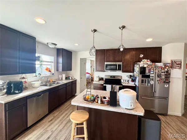 $2,450 | 2773 Cedar Grove Drive, Belleville, IL 62221