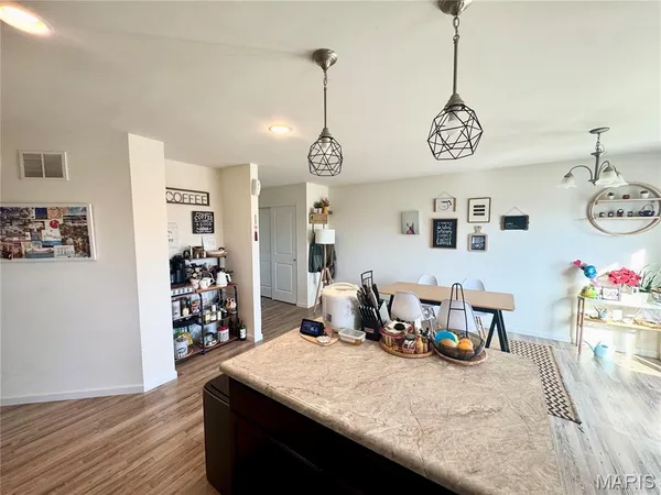 $2,450 | 2773 Cedar Grove Drive, Belleville, IL 62221