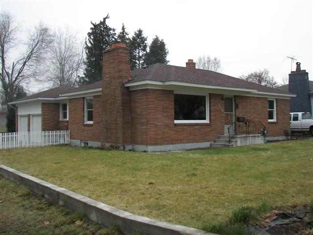 205 North Locust Road Spokane Valley, WA 99206 - Photo 1 of 9