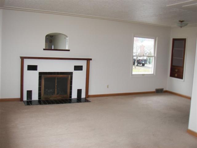 205 North Locust Road Spokane Valley, WA 99206 - Photo 3 of 9