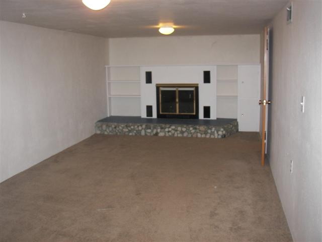 205 North Locust Road Spokane Valley, WA 99206 - Photo 6 of 9