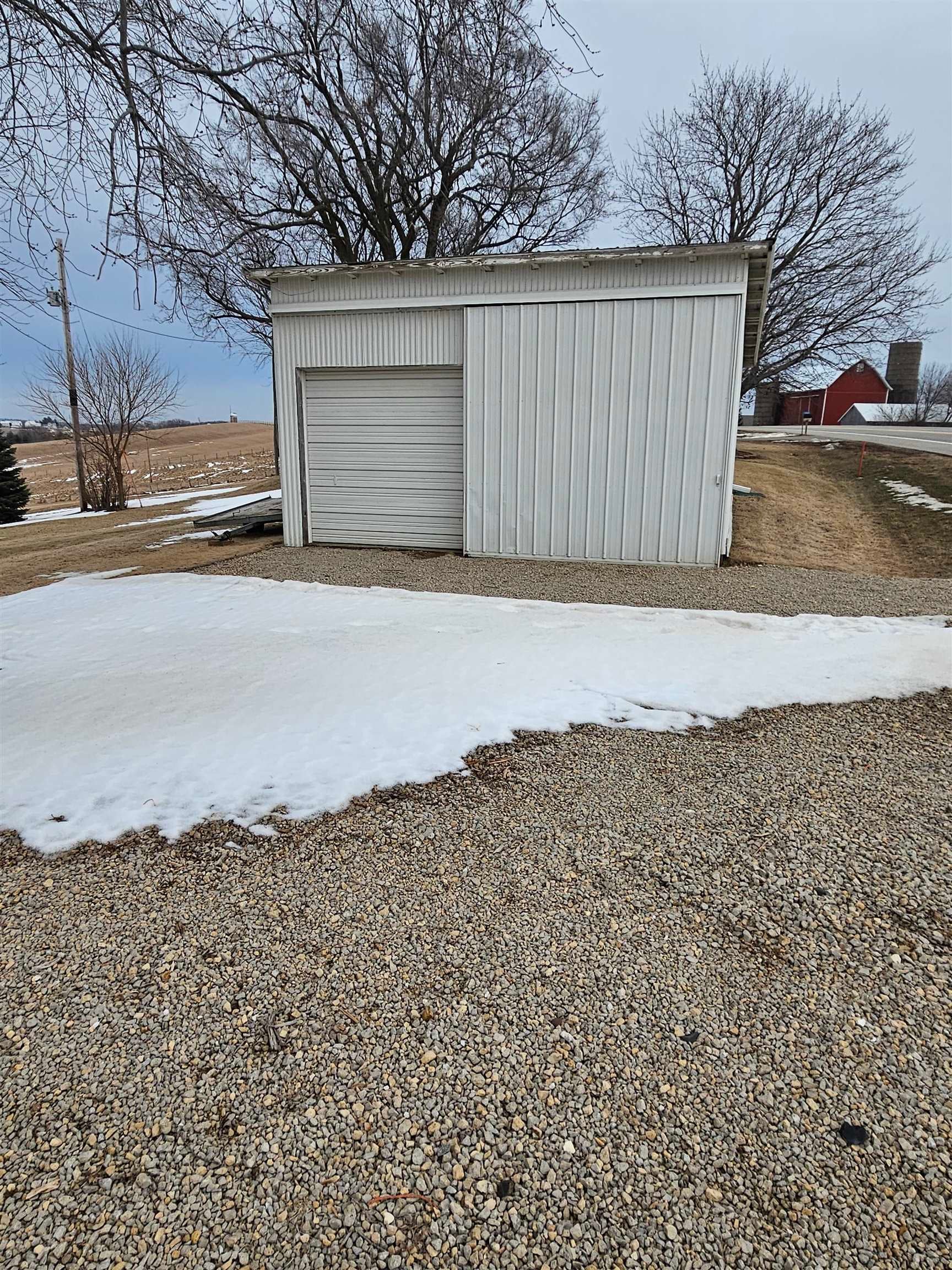 18927 Rte 3 Highway Durango, IA 52039 - Photo 45 of 52 Gallery Image 45
