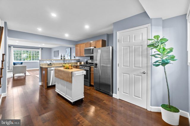 $410,000 | 1447 North Van Dorn Street, Unit B, Alexandria, VA 22304