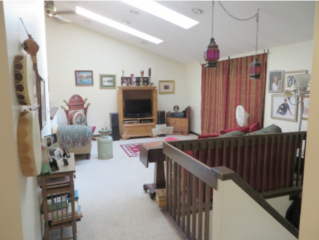 142 Bush Hill Road Hudson, NH 03051 - Photo 8 of 24