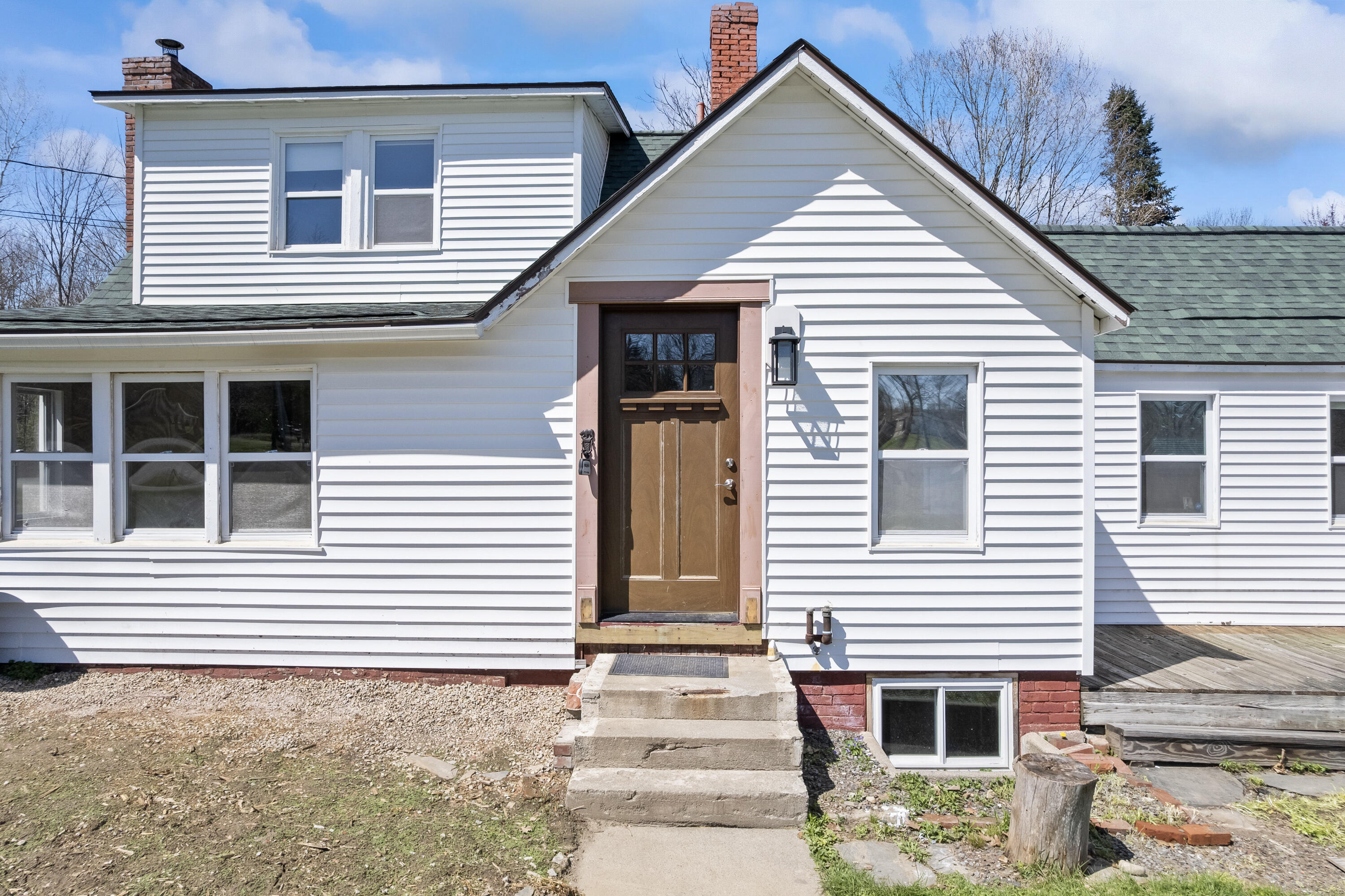741 Bellsqueeze Road Clinton, ME 04927 - Photo 3 of 65 741 Bellsqueeze Rd_103