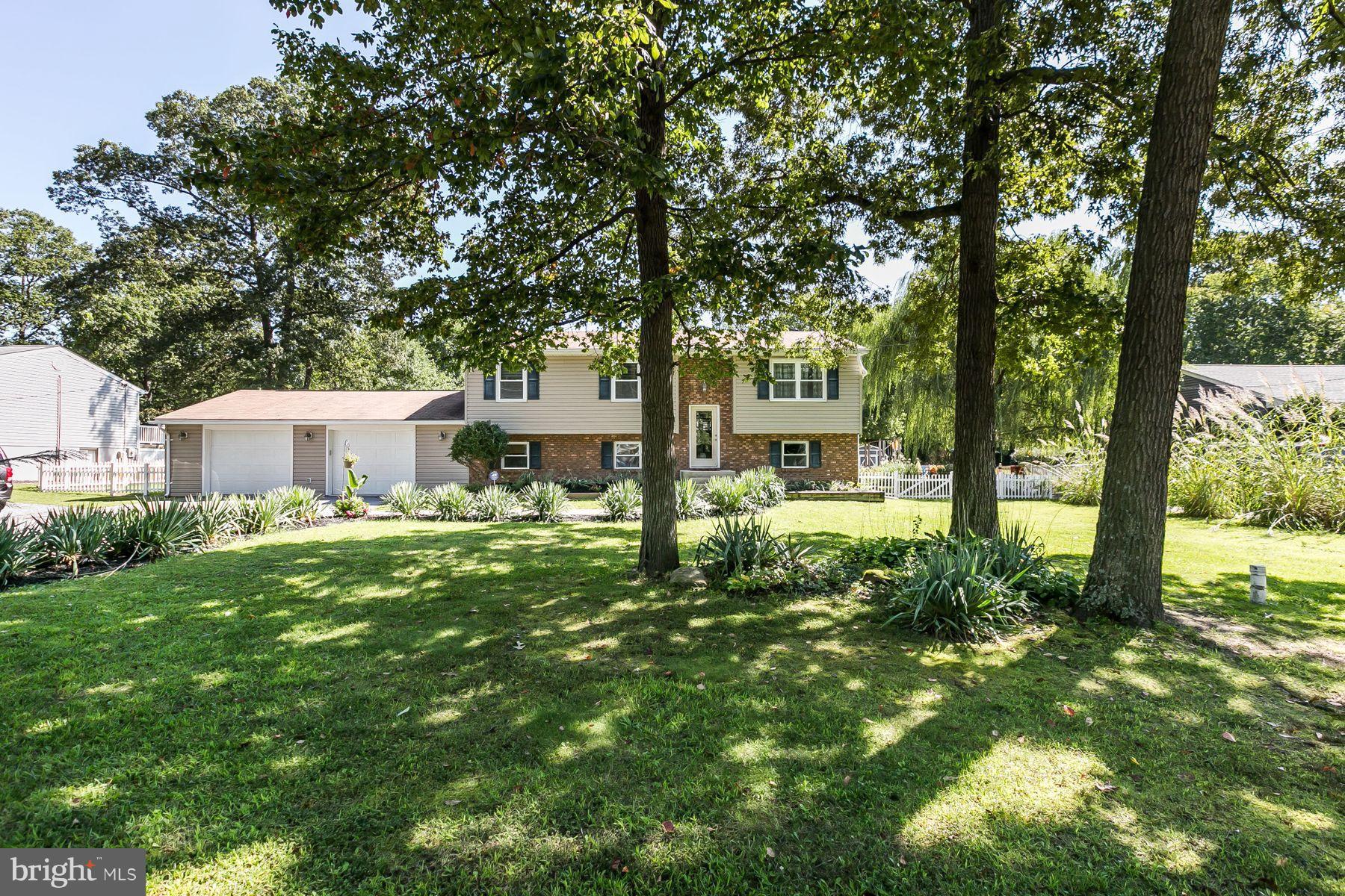 7913 Central Road Pasadena, MD 21122 - Photo 3 of 30 Exterior (Front)
