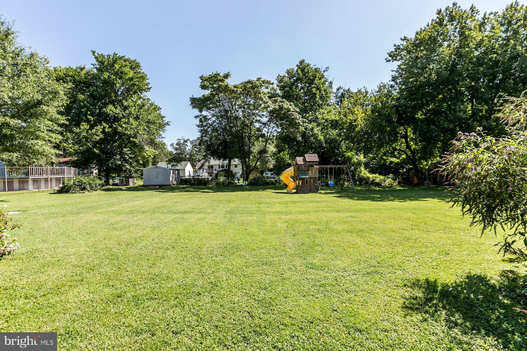 7913 Central Road Pasadena, MD 21122 - Photo 25 of 30 Exterior (Rear)