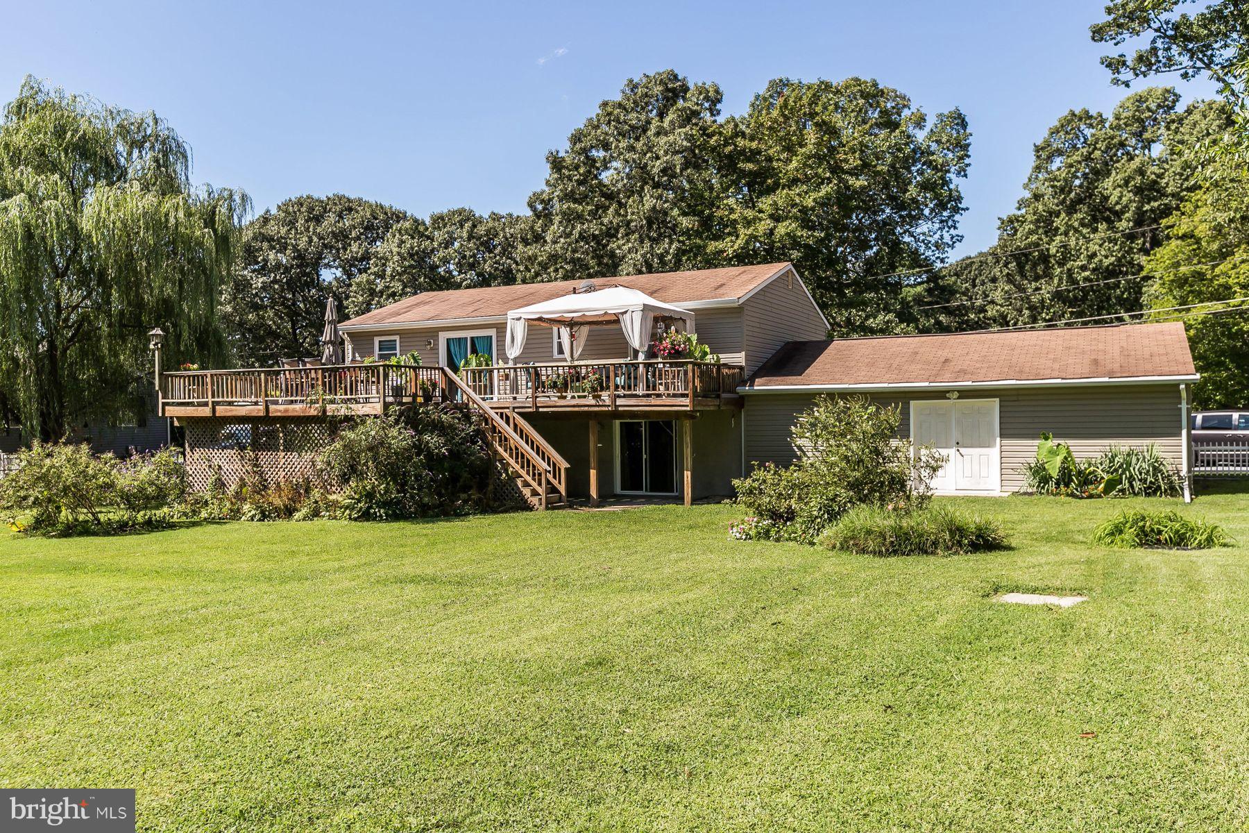7913 Central Road Pasadena, MD 21122 - Photo 28 of 30 Exterior (Rear)