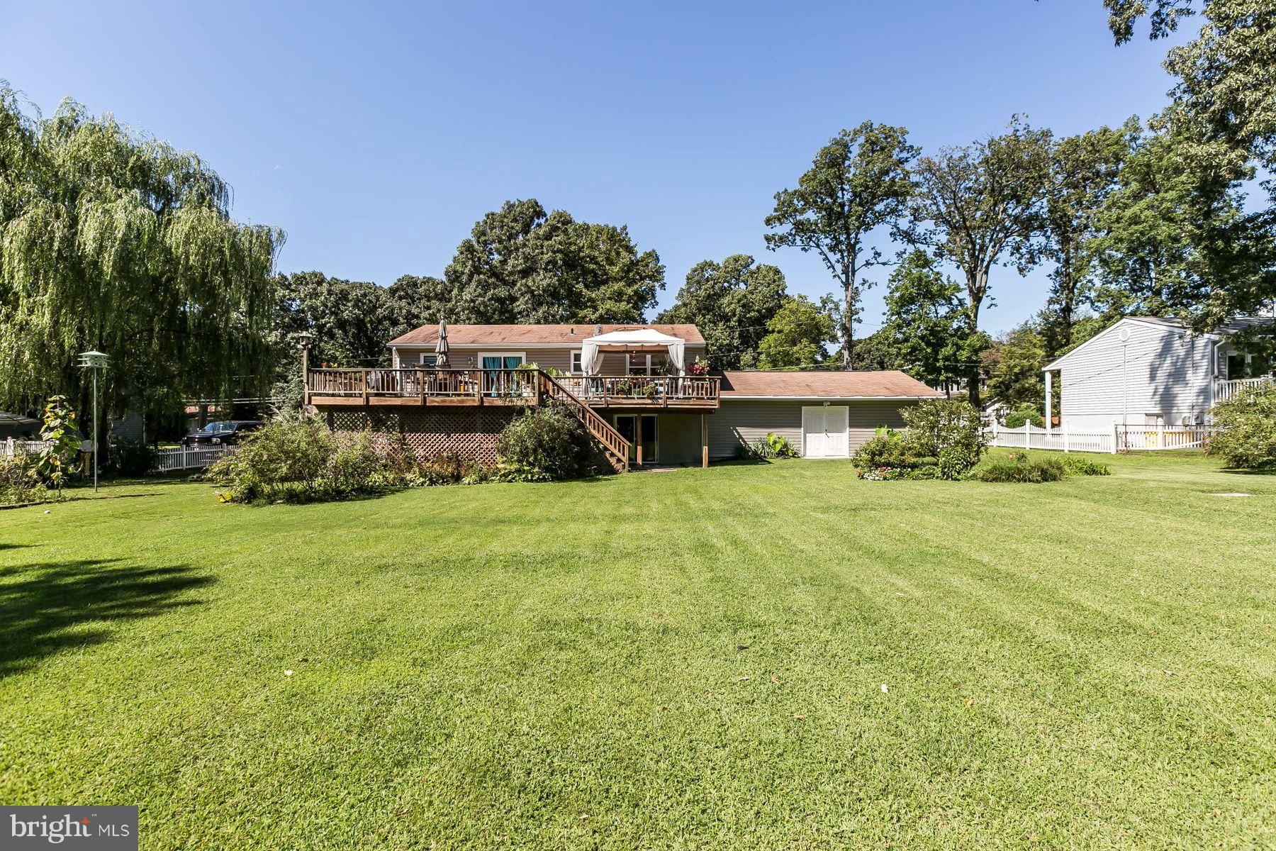 7913 Central Road Pasadena, MD 21122 - Photo 29 of 30 Exterior (Rear)