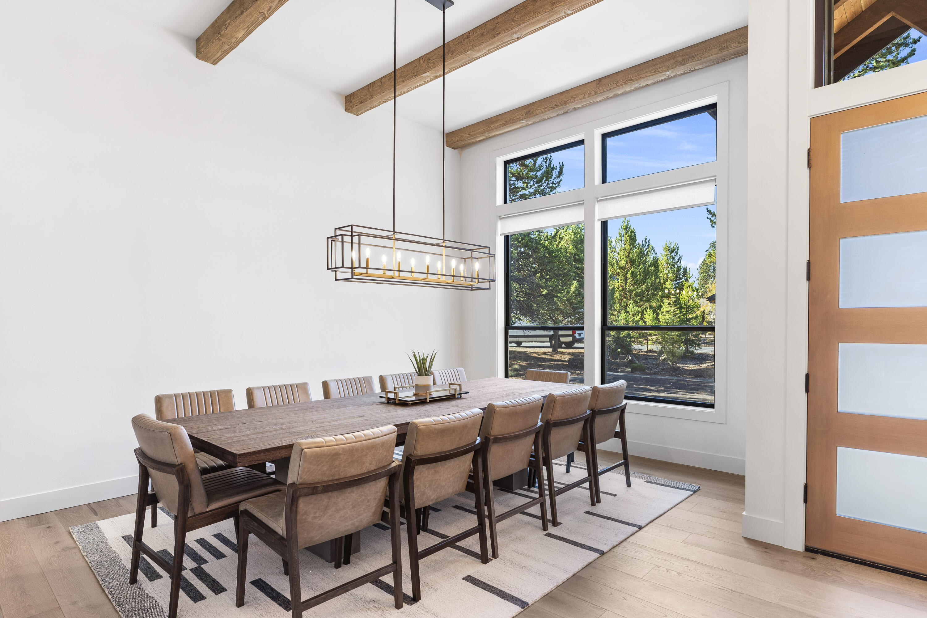 56500 Sunstone Loop, Unit 161 Bend, OR 97707 - Photo 5 of 64 Dining