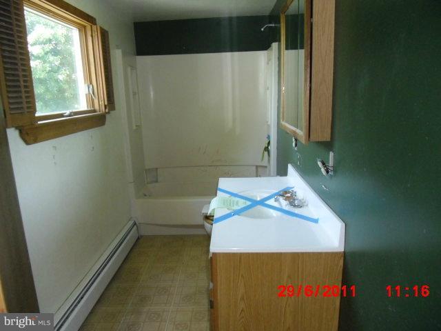 792 Principio Road Port Deposit, MD 21904 - Photo 5 of 21 Bath (Master)
