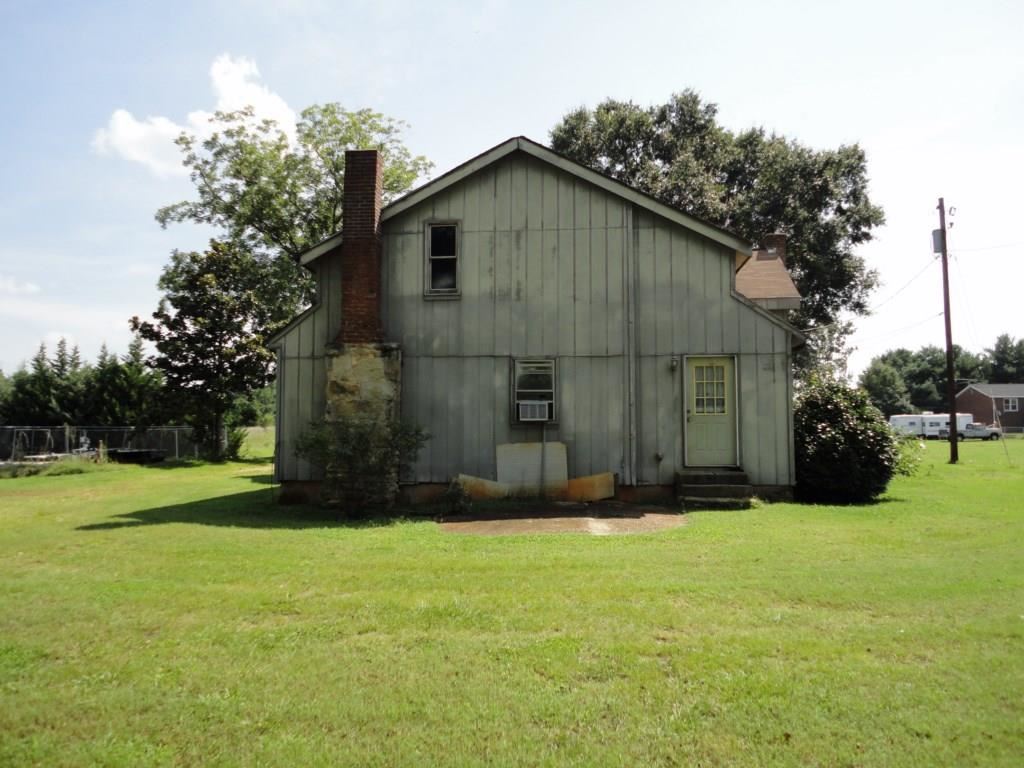 1016 Dunklin Bridge Road Fountain Inn, SC 29644 - Photo 8 of 14