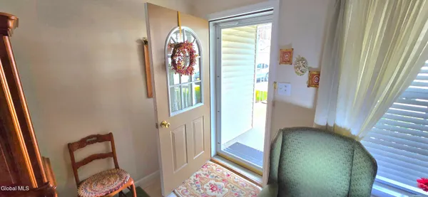 $265,000 | 83 Morning Glory Way, Rotterdam, NY 12303