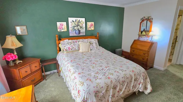 $265,000 | 83 Morning Glory Way, Rotterdam, NY 12303