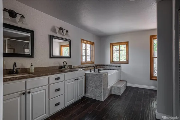 $995,000 | 952 Steamboat Valley Road, Lyons, CO 80540