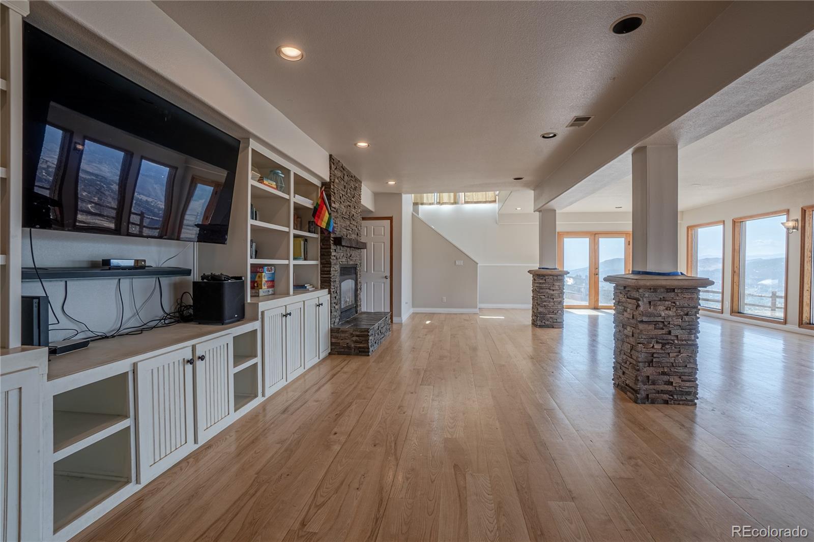 952 Steamboat Valley Road Lyons, CO 80540 - Photo 35 of 45