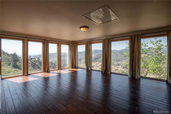 $995,000 | 952 Steamboat Valley Road, Lyons, CO 80540