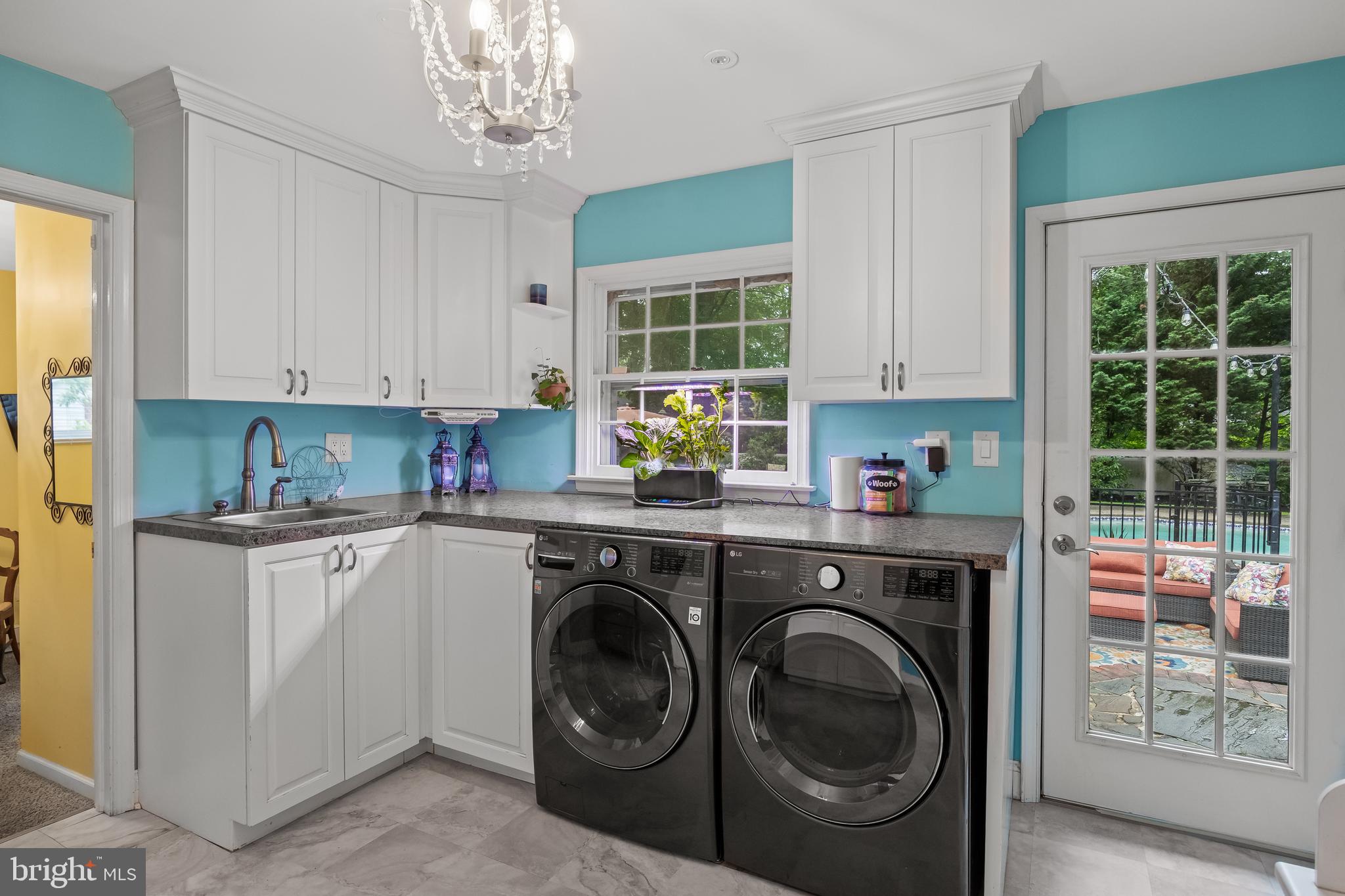 21 Robin Road Moorestown, NJ 08057 - Photo 33 of 82 a kitchen with sink cabinets and window