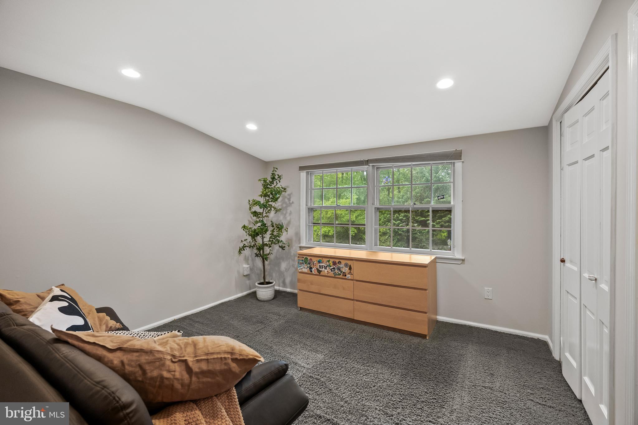 21 Robin Road Moorestown, NJ 08057 - Photo 46 of 82 a bedroom with a bed and a window