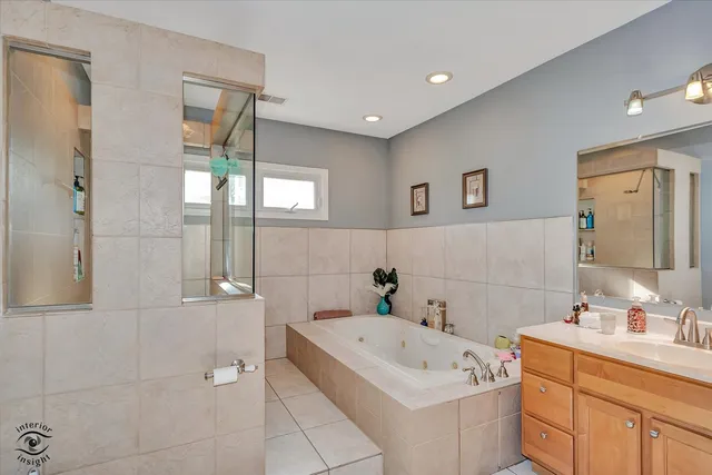 $699,000 | 918 South Fairfield Avenue, Lombard, IL 60148