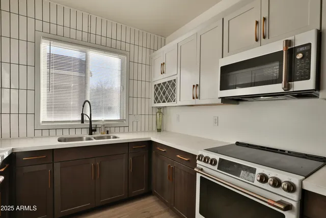 $2,300 | 4206 East Jasper Drive, Gilbert, AZ 85296