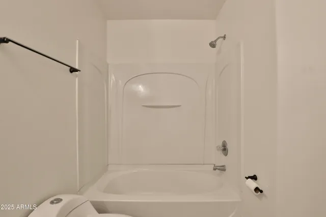 $2,300 | 4206 East Jasper Drive, Gilbert, AZ 85296