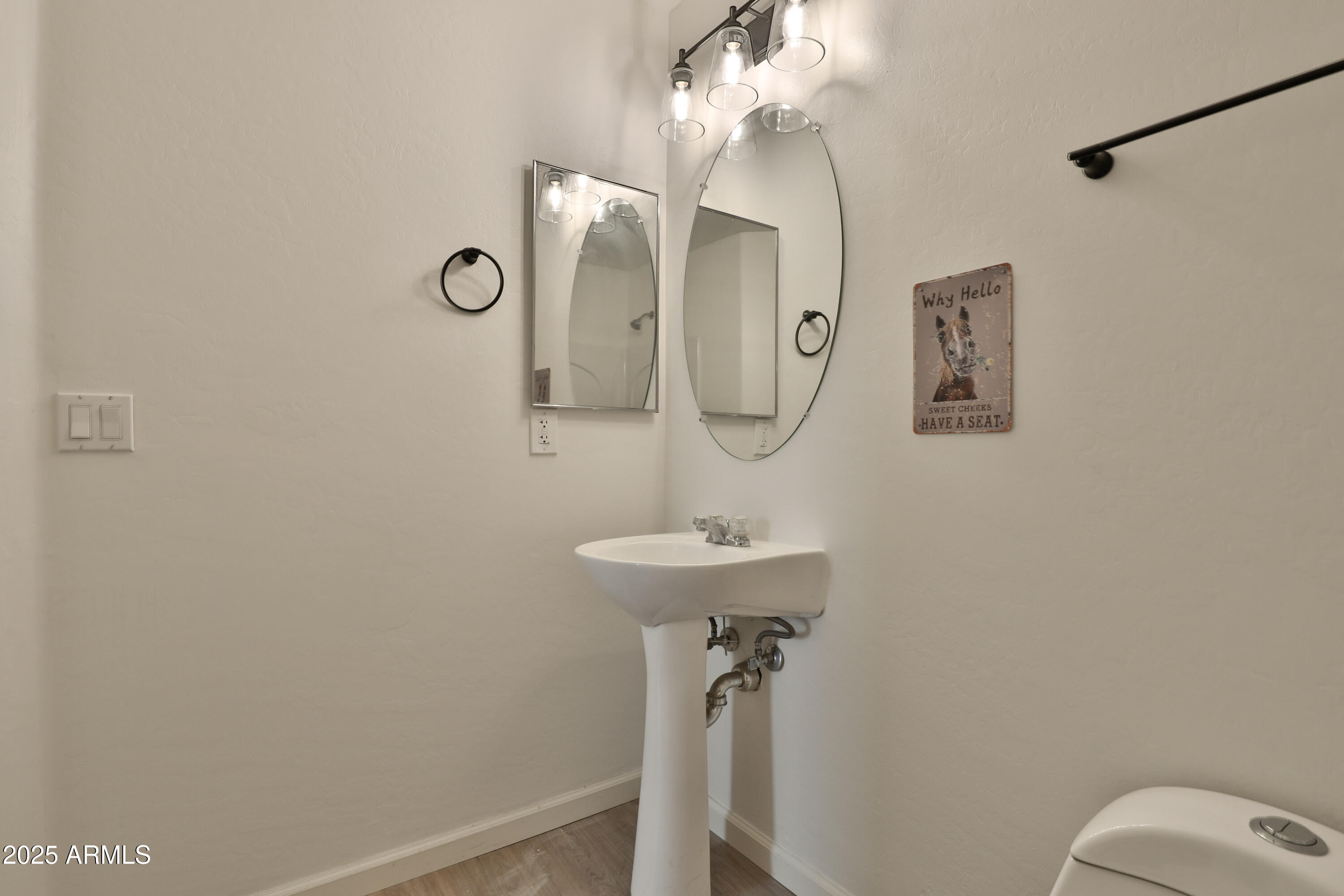 4206 East Jasper Drive Gilbert, AZ 85296 - Photo 19 of 28 19-Canon EOS 5D Mark IV 6720x4480_000019