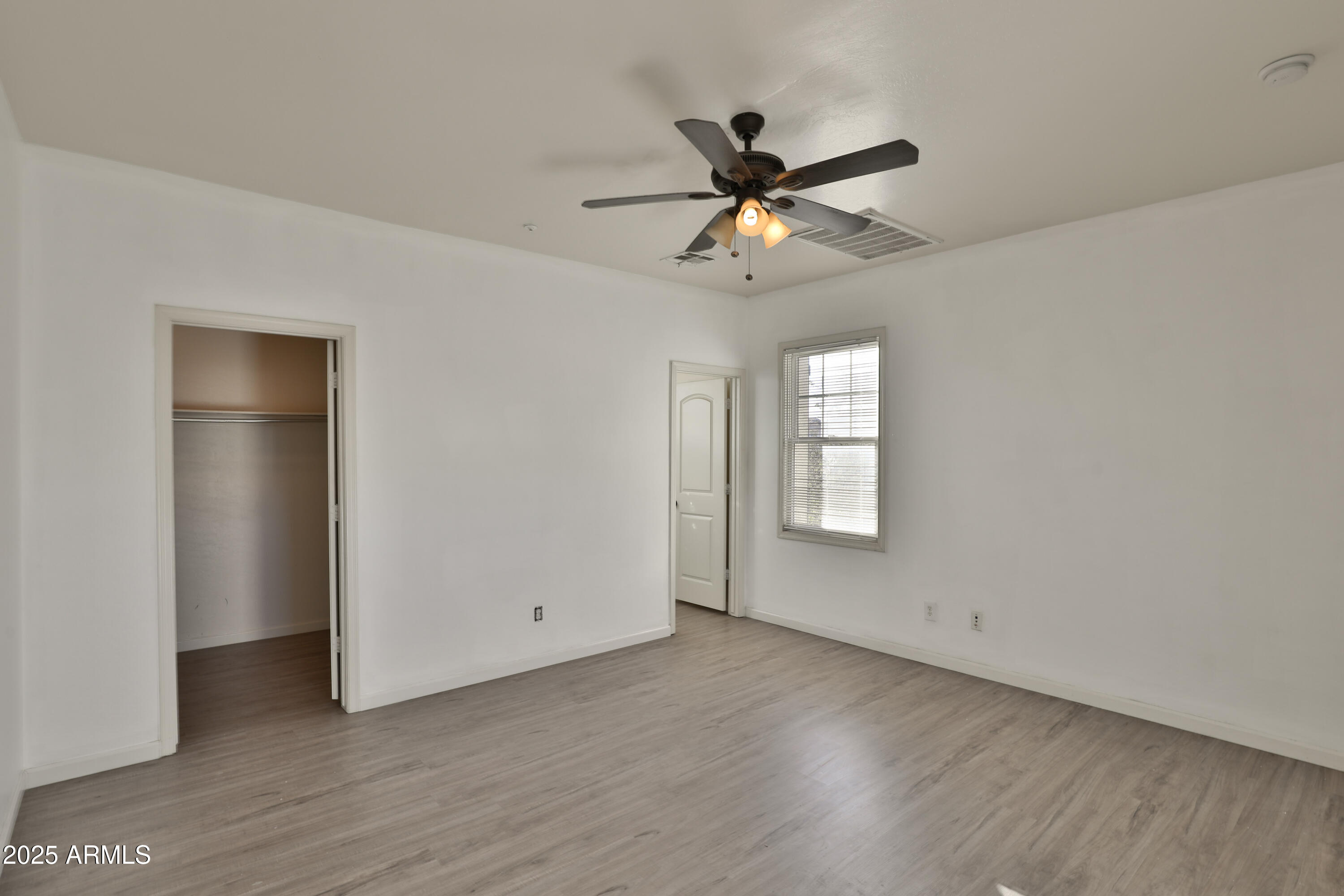 4206 East Jasper Drive Gilbert, AZ 85296 - Photo 22 of 28 22-Canon EOS 5D Mark IV 6720x4480_000022