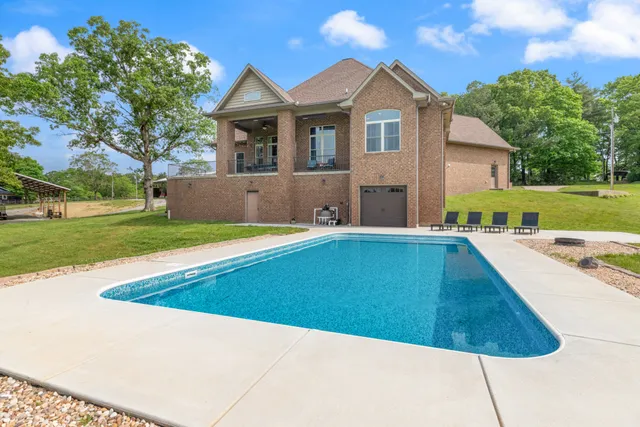 $1,198,000 | 532 South Tidwell Road, Bon Aqua, TN 37025