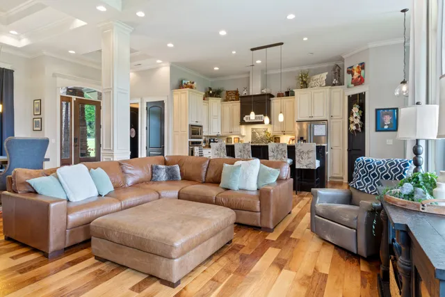 $1,198,000 | 532 South Tidwell Road, Bon Aqua, TN 37025