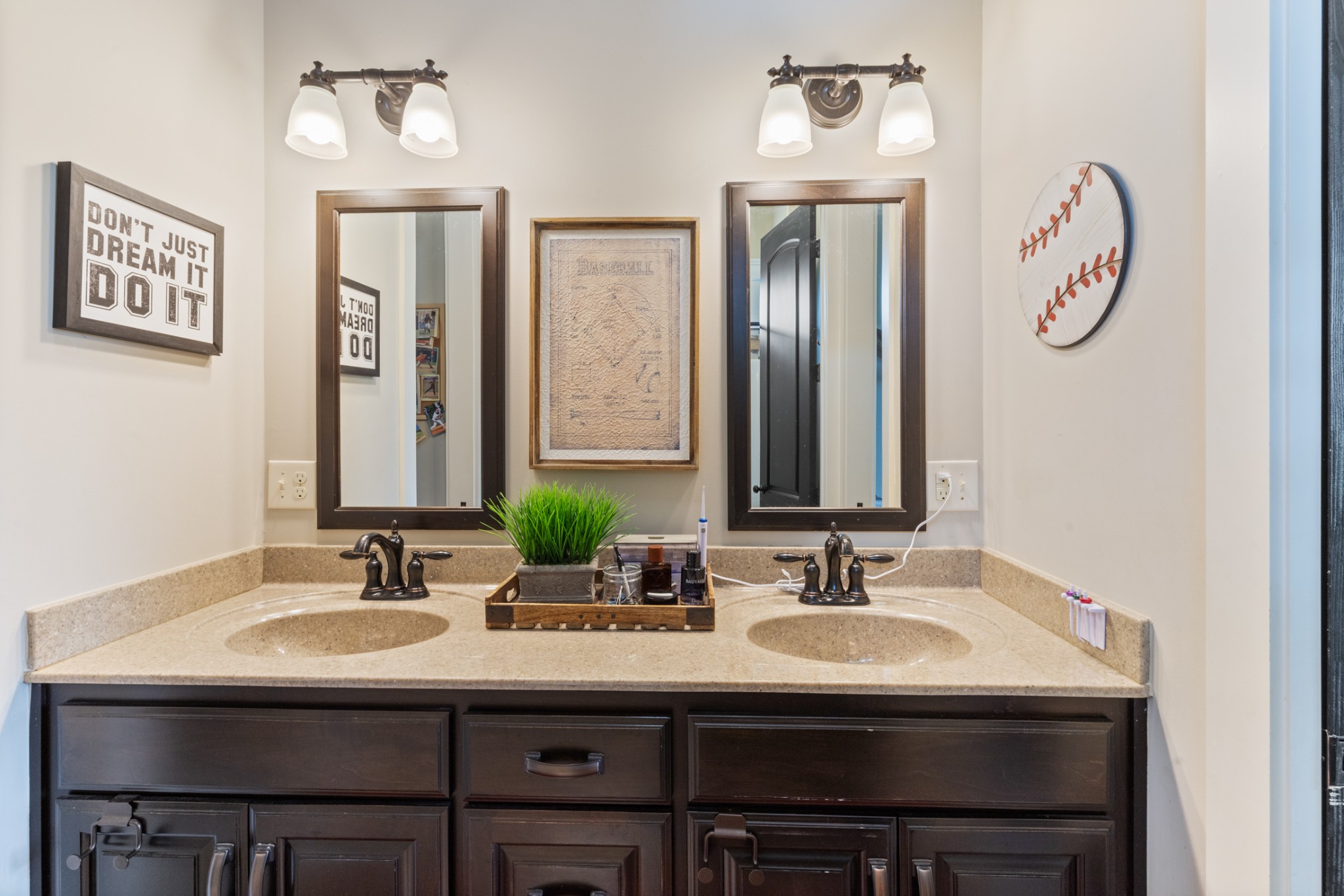 532 South Tidwell Road Bon Aqua, TN 37025 - Photo 51 of 100