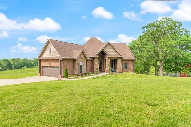 $1,198,000 | 532 South Tidwell Road, Bon Aqua, TN 37025