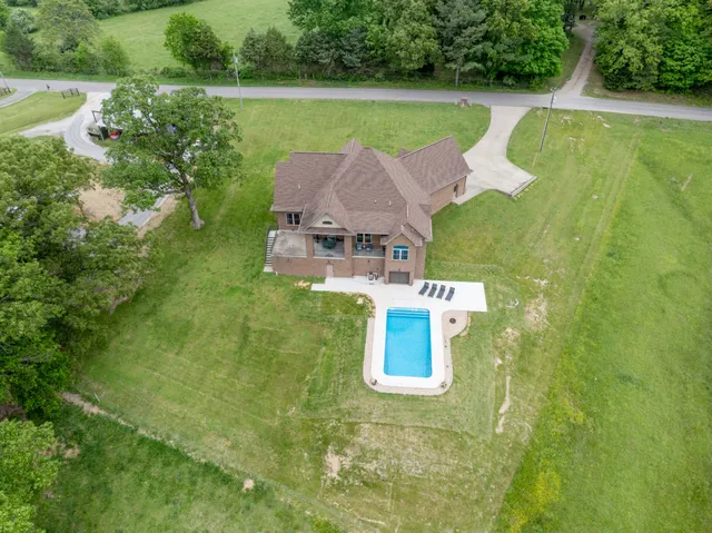 $1,198,000 | 532 South Tidwell Road, Bon Aqua, TN 37025