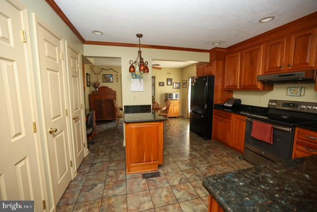 1740 Fairmount Road Hampstead, MD 21074 - Photo 6 of 69