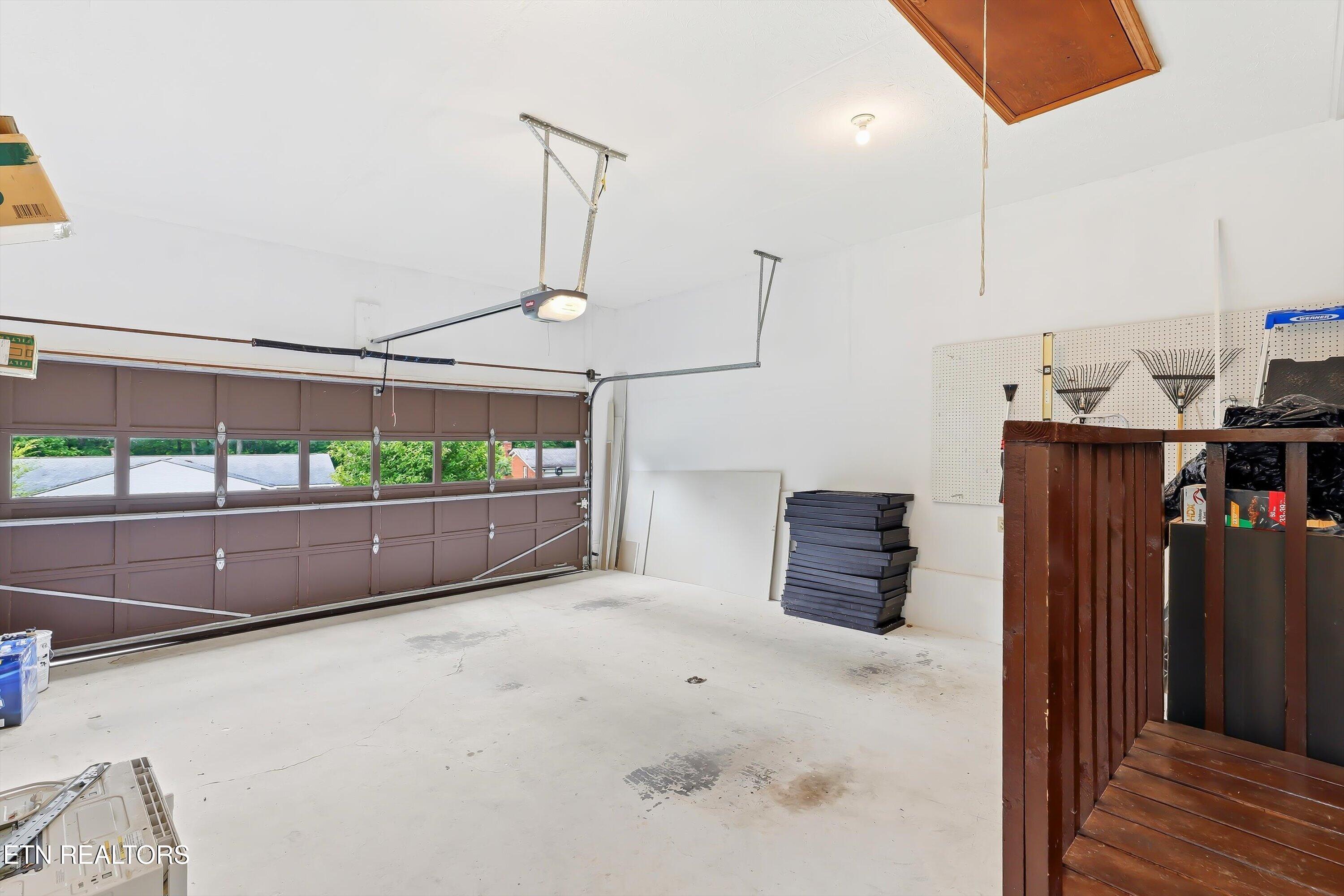 112 Wedgewood Road Oak Ridge, TN 37830 - Photo 26 of 32 25-FINAL-23