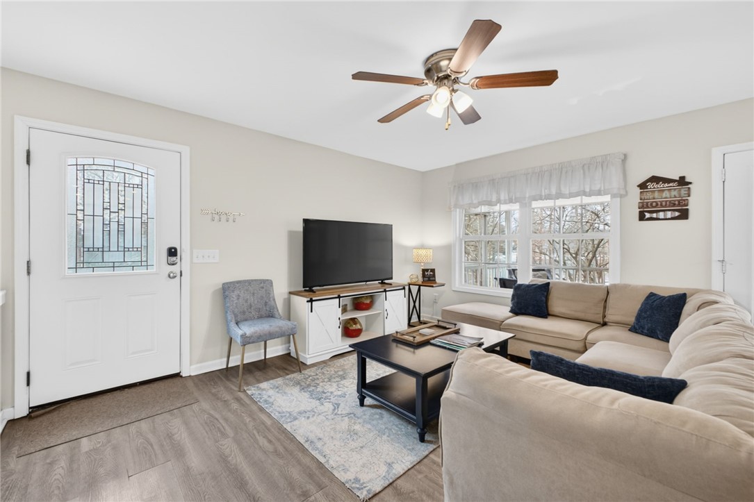 535 Poteet Lane Seneca, SC 29678 - Photo 5 of 47