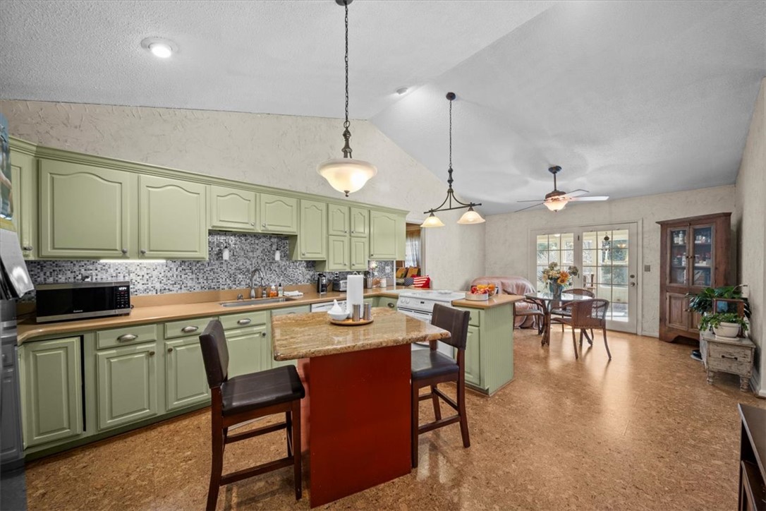 32 Jackson Court Piedmont, SC 29673 - Photo 11 of 27