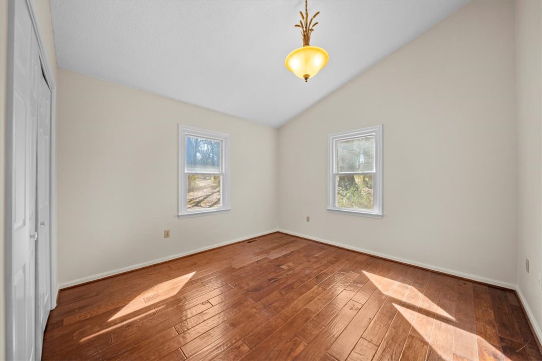 32 Jackson Court Piedmont, SC 29673 - Photo 13 of 27