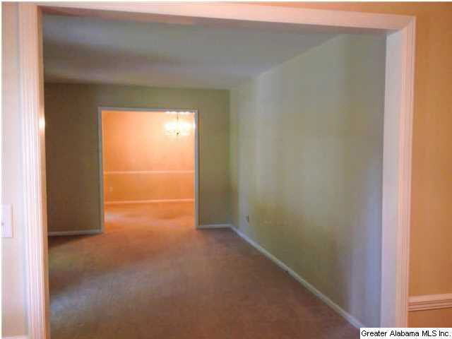 1836 Canyon Road Birmingham, AL 35216 - Photo 8 of 13