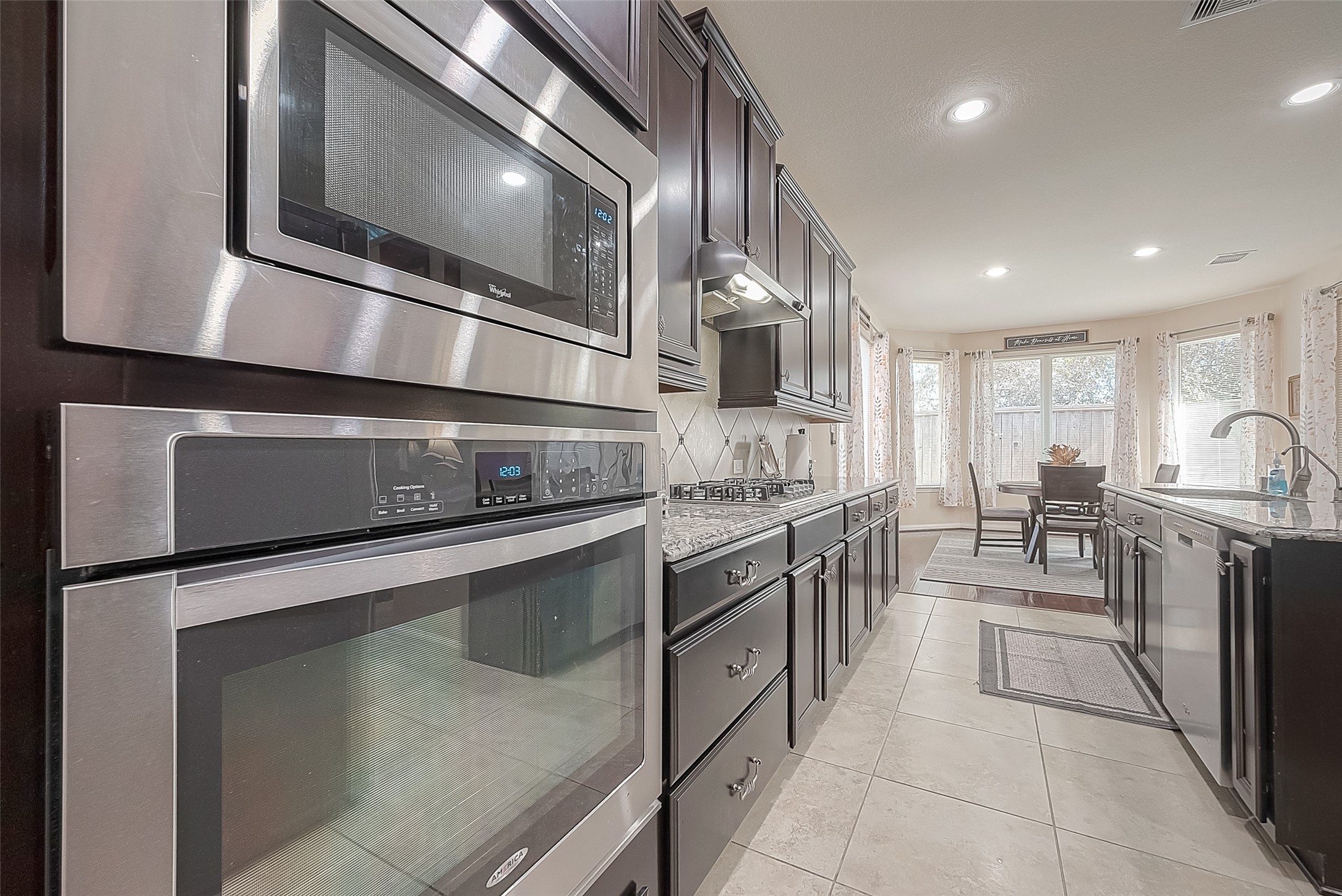 22002 Flashing Ridge Spring, TX 77389 - Photo 15 of 42 Kitchen Oven & Microwave