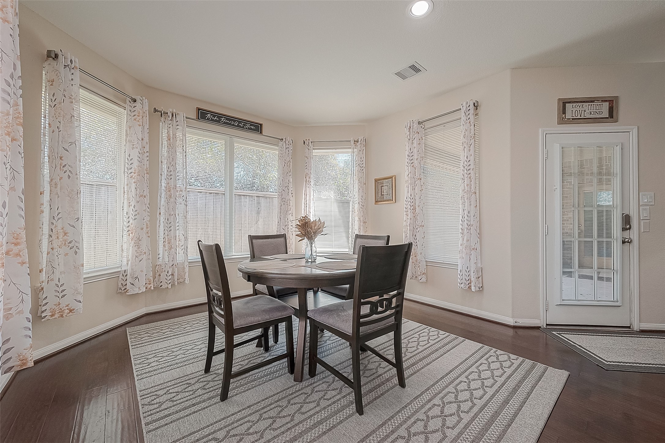22002 Flashing Ridge Spring, TX 77389 - Photo 21 of 42 Breakfast Area 1